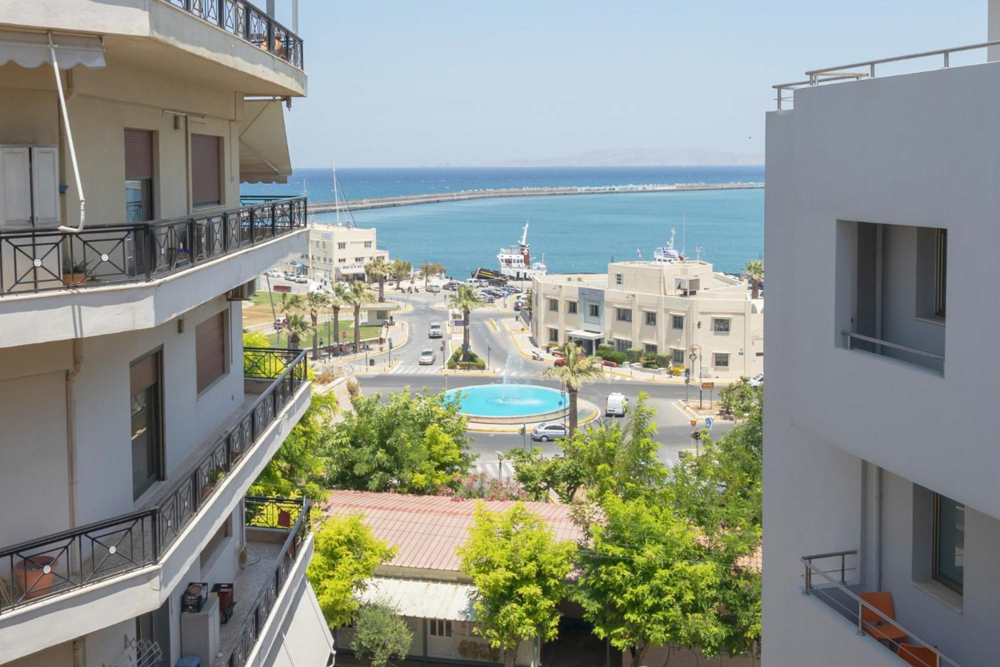 Appartamento Chic, Downtown, Penthouse W Sundeck And Seaview Candia Esterno foto
